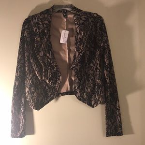 New with tag lace floral blazer